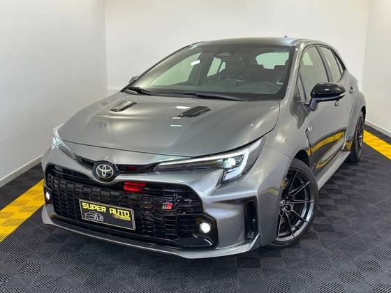 TOYOTA GR COROLLA 1.6 TURBO GASOLINA CIRCUIT GR-FOUR MANUAL TOYOTA GR COROLLA 1.6 TURBO GASOLINA CIRCUIT GR-FOUR MANUAL